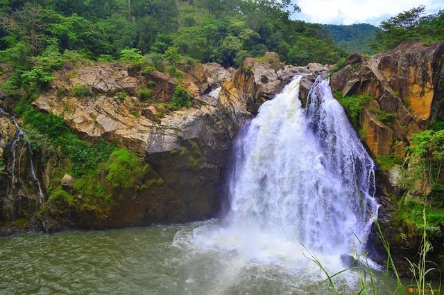 தூவிலி நீர்வீழ்ச்சி